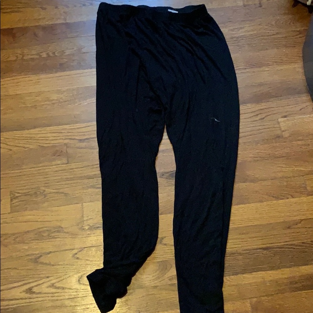 Black leggings